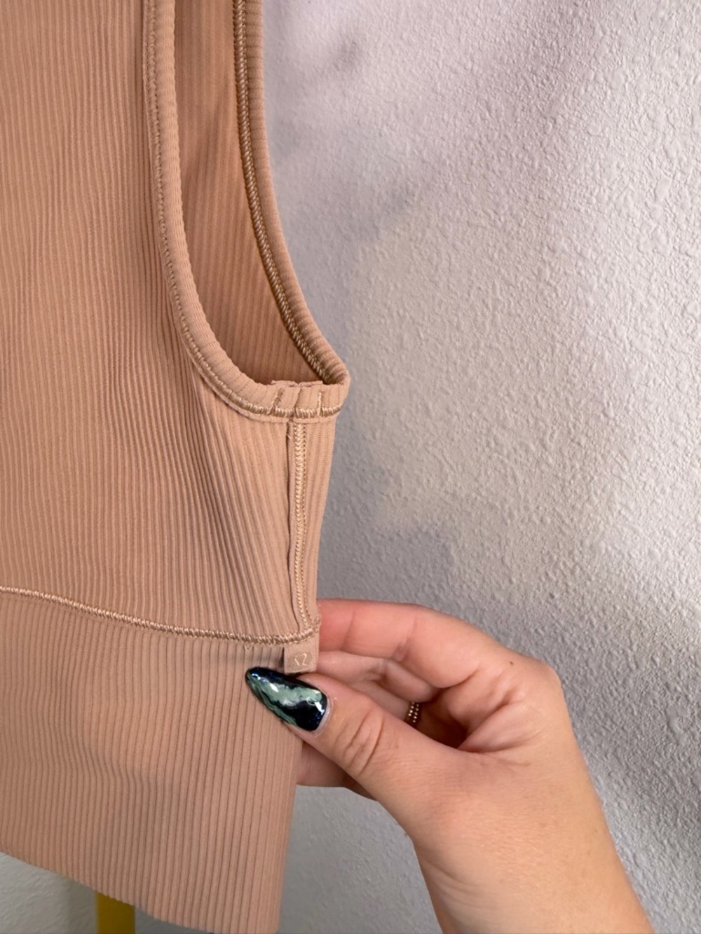 Lululemon Power Pivot Ribbed Tank Size 2 Pink Clay Butternut Reversible Longline - Picture 5 of 7
